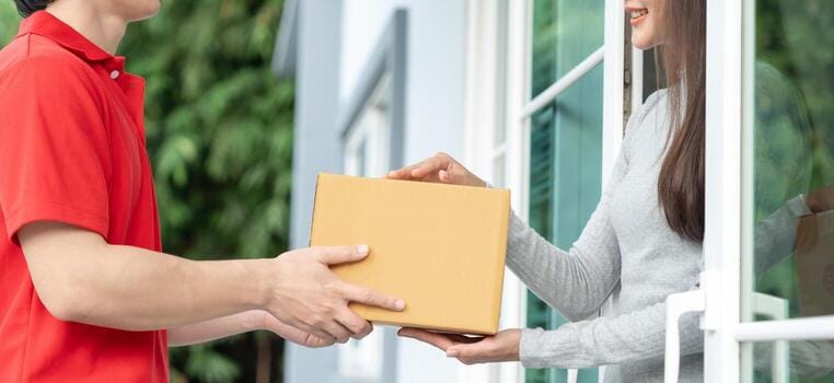 The UK–China Parcel Problem: Why Sending in Both Directions Is Harder Than It Should Be